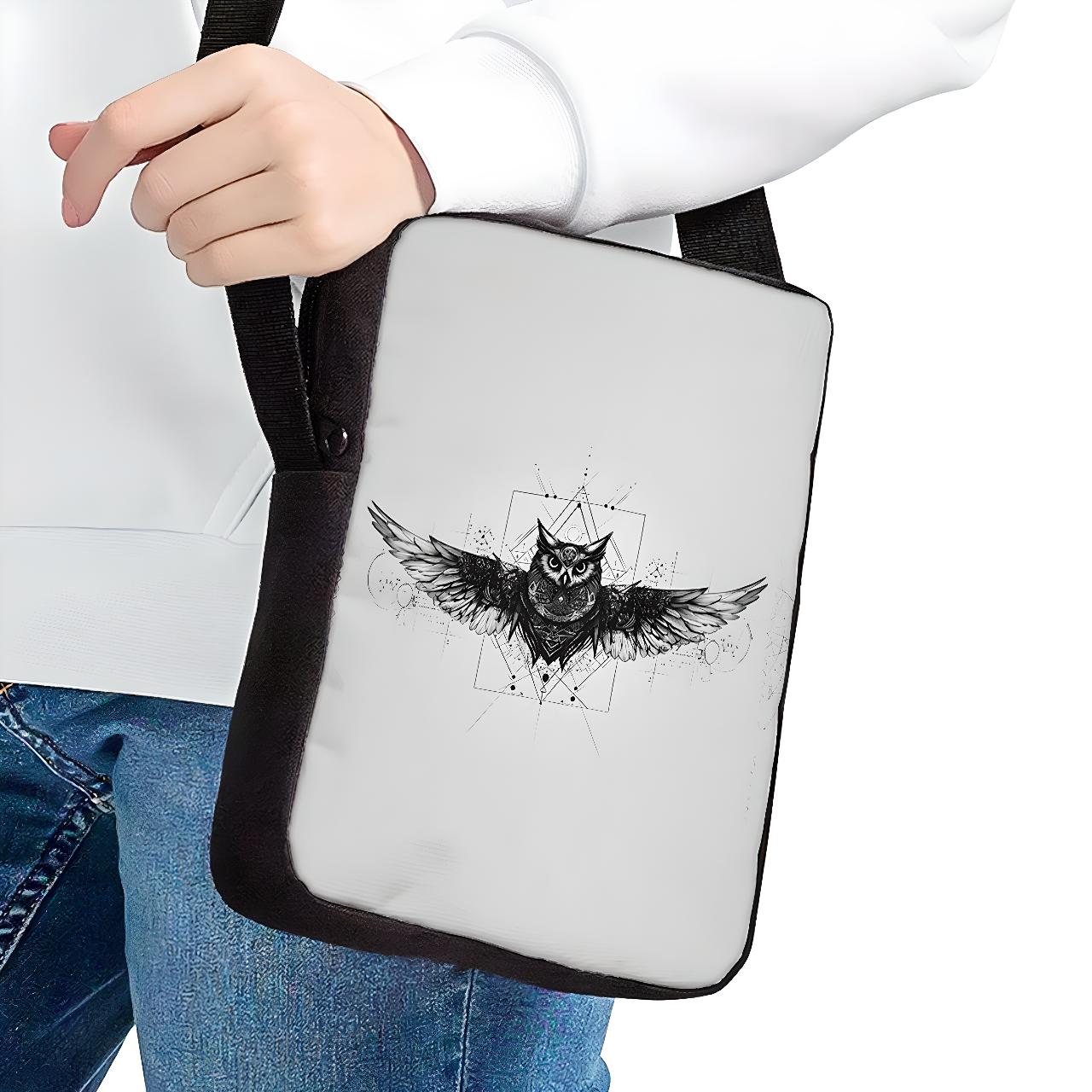 Noctua Shoulder Bag